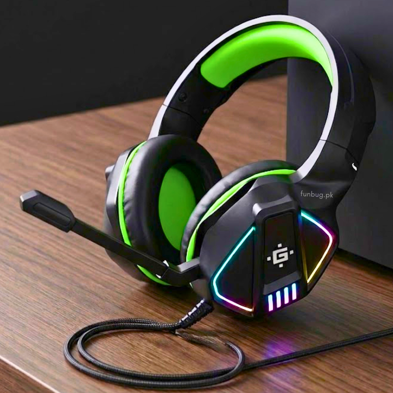 Gaming headset resting on a desk — FunBug best gaming headphones in Pakistan buying guide
