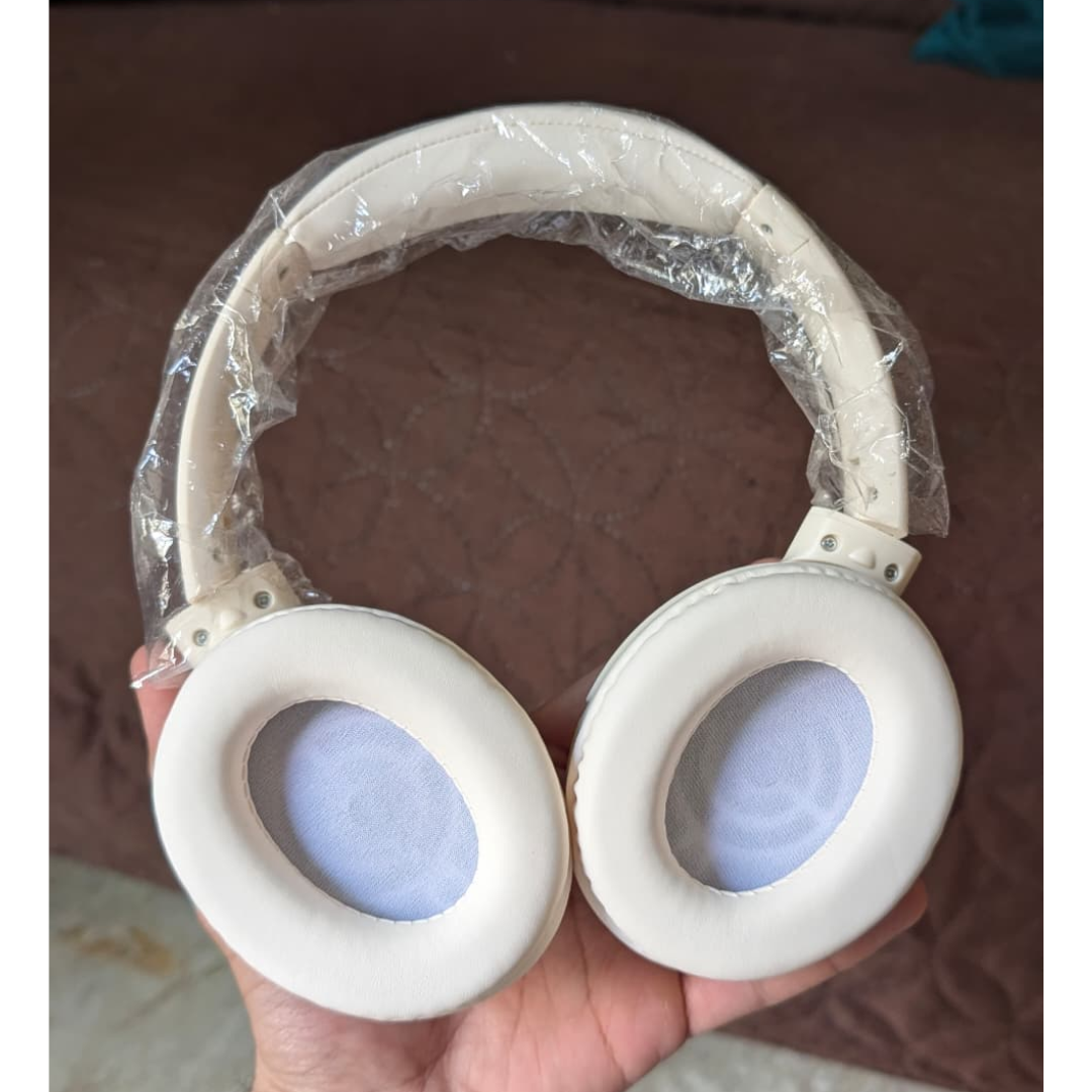 Sony WH1000 XM4 Bluetooth Headphones